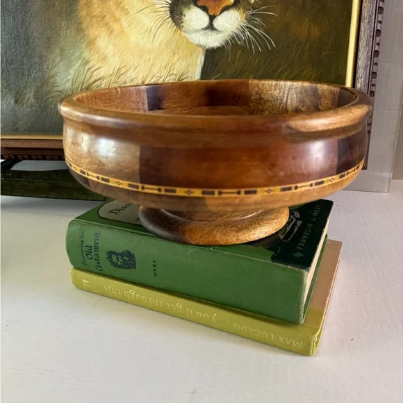 Vintage Turned Wooden Decorative Footed Bowl Compote Inlaid Aztec Marquetry - Picture 6 of 16
